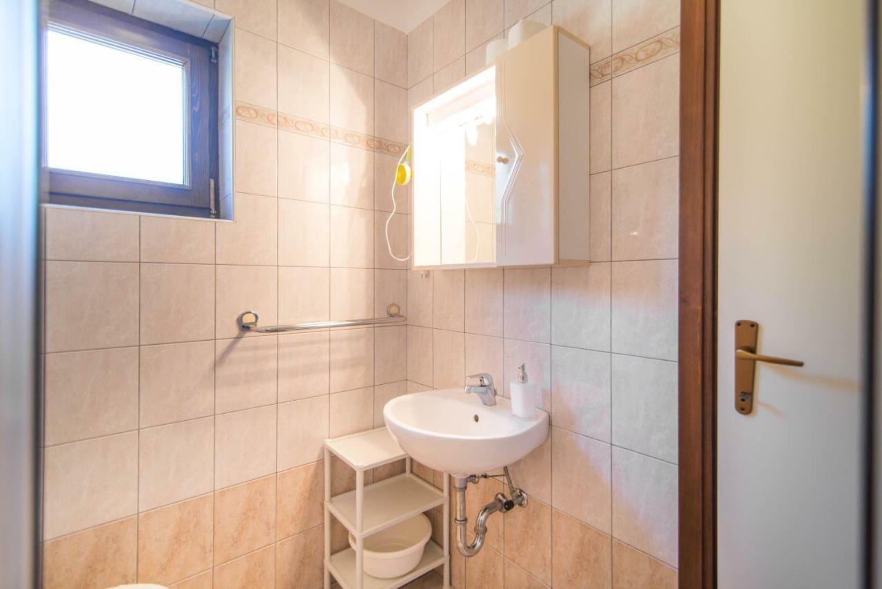 Apartments Ida Sveta Marina Drenje  ภายนอก รูปภาพ