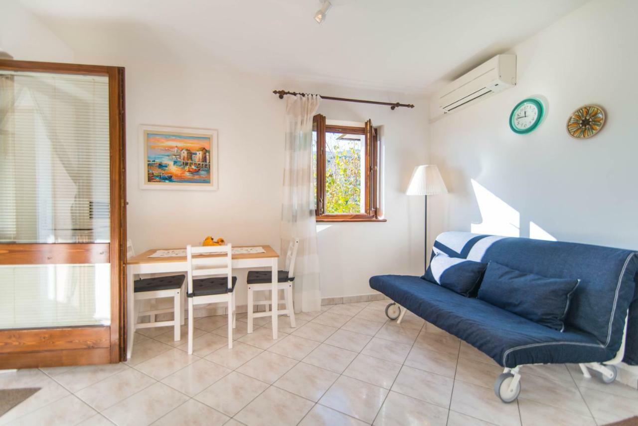Apartments Ida Sveta Marina Drenje  ภายนอก รูปภาพ